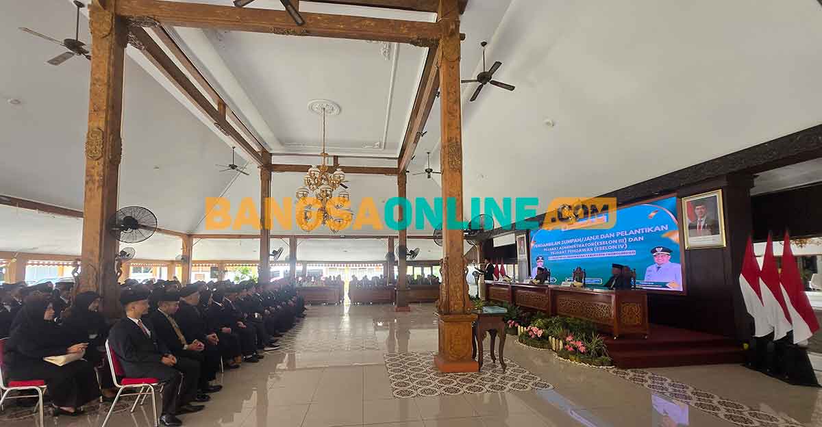 Awal Kepemimpinan, Bupati Probolinggo Rotasi 130 Pejabat Eselon III dan IV