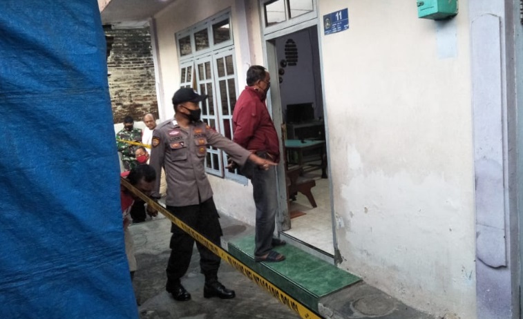Ketakutan dan Cemas, Warga Kota Blitar Bunuh Diri, Sayat Leher