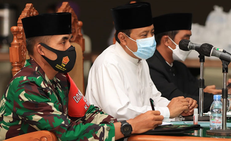 Rapat pelaksanaan pengamanan mudik lebaran, Sabtu (24/4/2021) malam. (foto: ist)