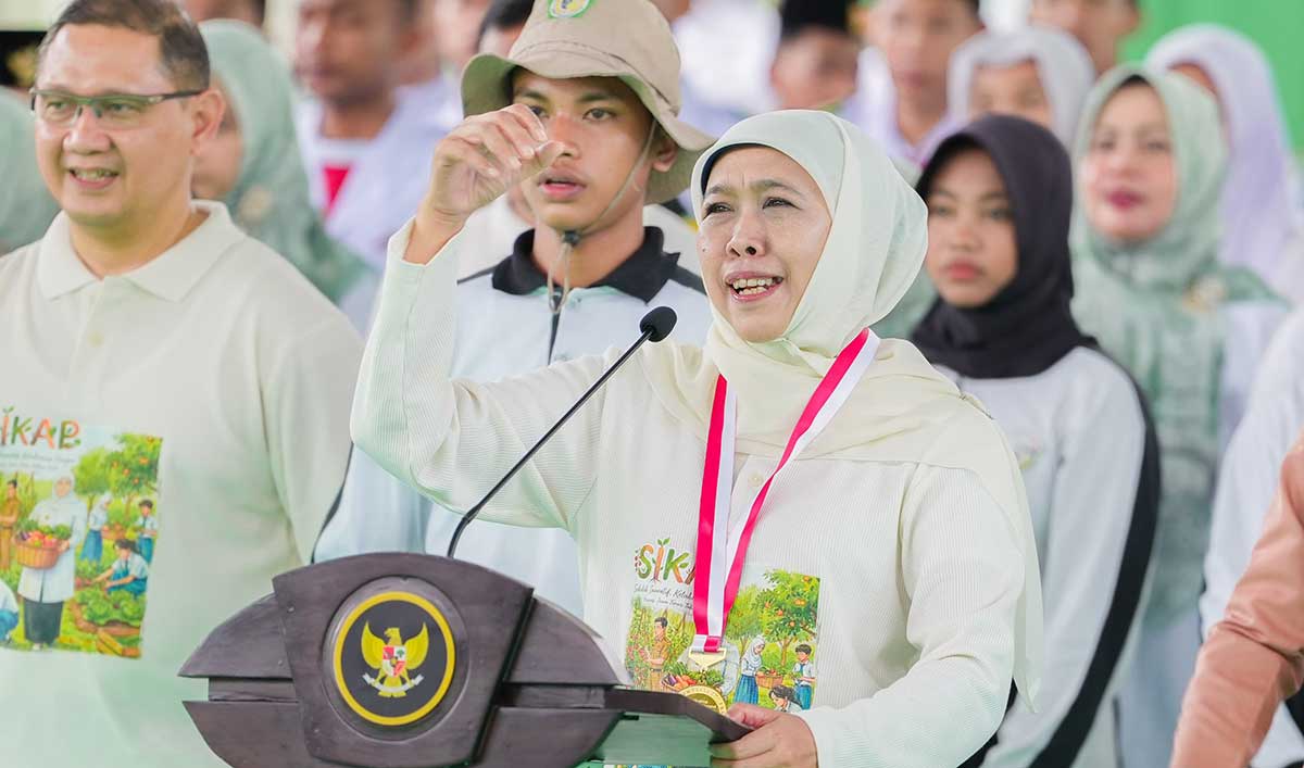 Gubernur Jawa Timur, Khofifah Indar Parawansa, saat memberi sambutan.