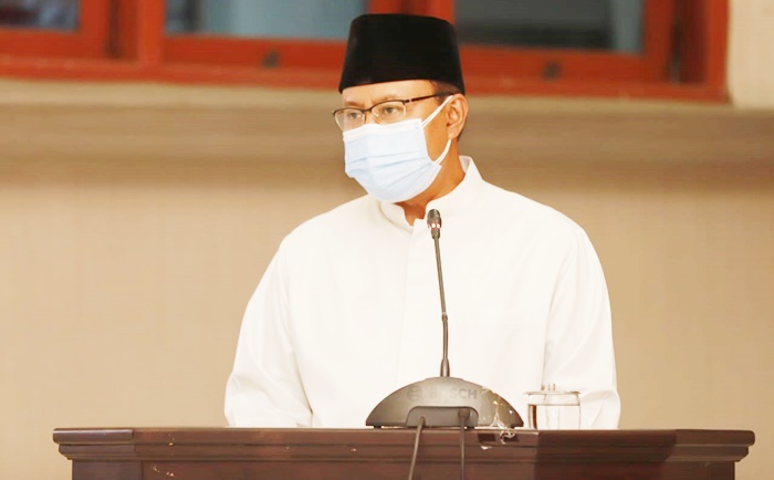 Wali Kota Pasuruan Saofullah Yusuf saat menyampaikan usulan 4 raperda.
