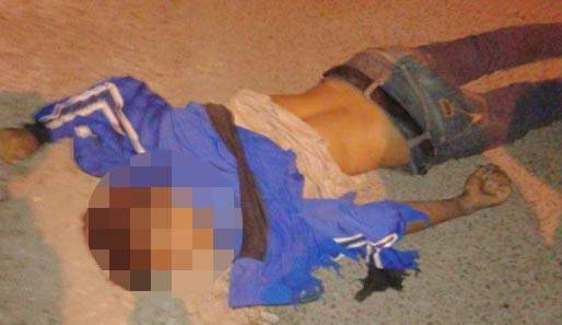 Pelaku pencurian sepeda motor yang nekad meledakkan diri dengan bom bondet setelah aksinya kepergok, Sabtu (04/07) malam kemarin. foto: nanang ichwan/BANGSAONLINE