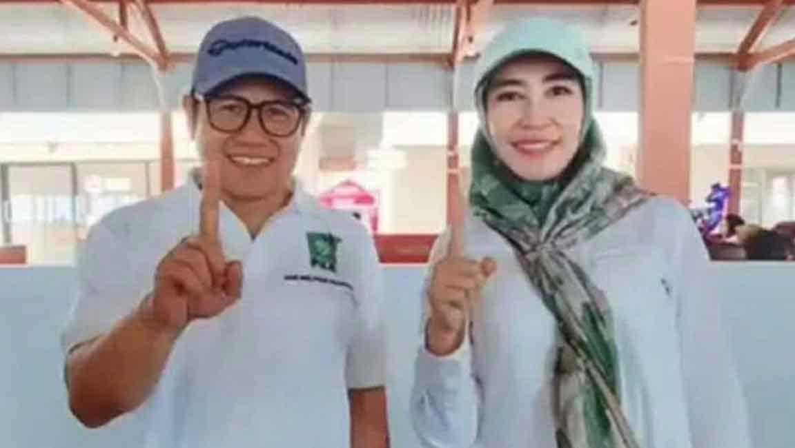 A Muhaimin Iskandar bersama Anis Khoirunnisa, putri Panji Gumilang. Foto: Istimewa.