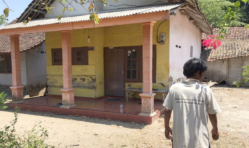 Rumah Iwan, pelaku pembunuhan di SPBU Jambearum, Kecamatan Puger, Jember.