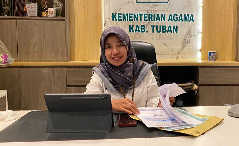 Hj Umi Kulsum, Kepala Kemenag Kabupaten Tuban.