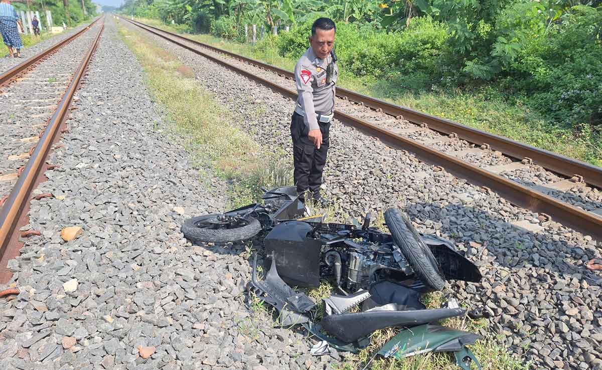 Warga Gresik Tewas Disambar KA Argo Semeru Di Krian