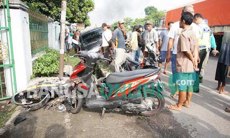 Kecelakaan Beruntun di Jalan Provinsi Jombang-Surabaya, Satu Korban Tewas
