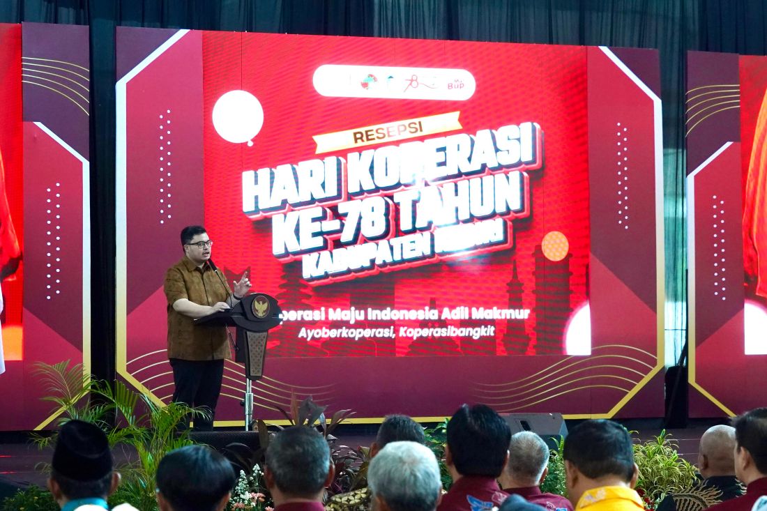 upati Kediri Hanindhito Himawan Pramana saat memberi sambutan. (Ist). 