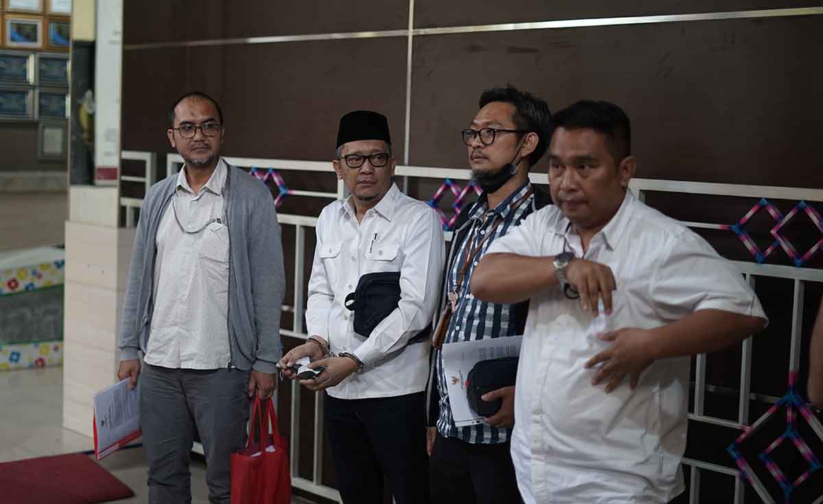 Mantan Bupati Probolinggo Dipindah ke Lapas Surabaya, Ada Apa?