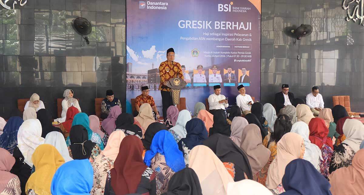 Wakil Bupati Gresik saat membuka kegiatan Pemda Gresik berhaji. Foto: Ist.