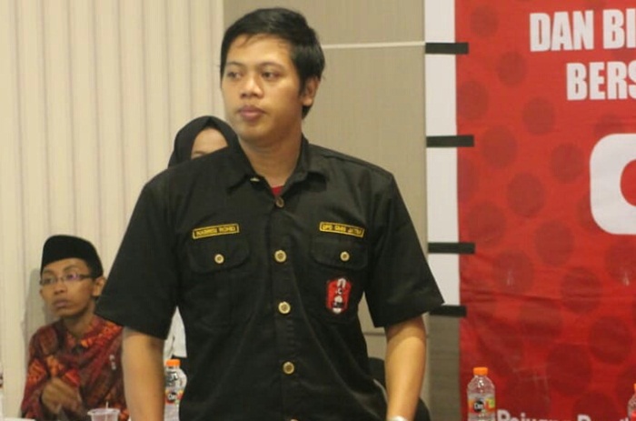 Ketua GMNI Jatim, Nabrisi Rohid.