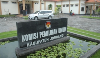 Kantor KPU Jombang. (Rony Suhartomo/BANGSAONLINE)