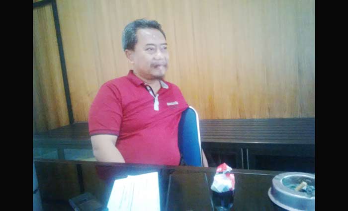 ?H Turmudi, Kabag Pengadaan Barang dan Jasa, Setkab Pacitan. Foto: YUNIARDI S/BANGSAONLINE