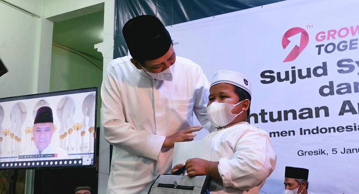 Peringatan Hari Ulang Tahun (HUT) ke-9 PT Semen Indonesia (Persero) Tbk (SIG) juga diwarnai santunan anak yatim.