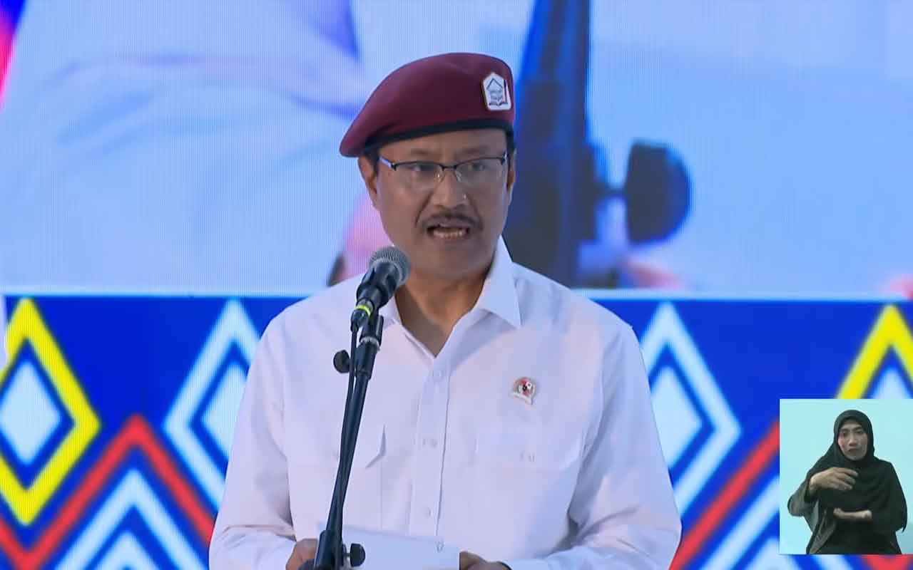 Menteri Sosial (Mensos), Saifullah Yusuf atau Gus Ipul saat membacakan laporan dalam kegiatan Peresmian 166 Sekolah Rakyat di Banjarmasin, Kalimantan Selatan, Senin (12/1/2026). Foto: Tangkapan Layar Youtube Kemensos RI.