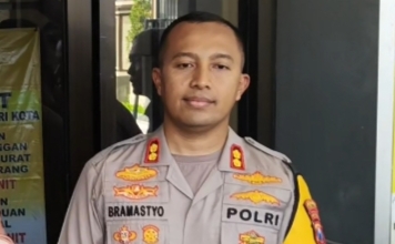 Kapolres Kediri Kota AKBP Bramastyo Priaji, saat menggelar jumpa pers di Mapolres Kediri Kota. Foto: Muji Harjita/BANGSAONLINE