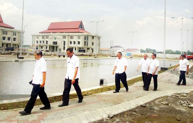 Komplek gedung perkantoran Raci.