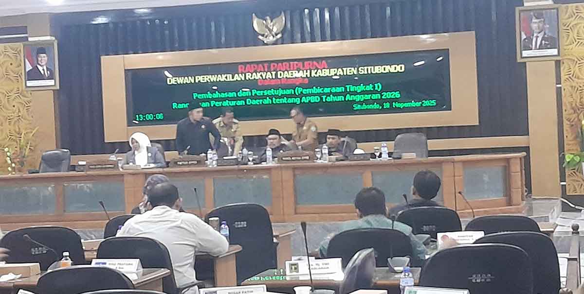 Rapat paripurna DPRD Situbondo.