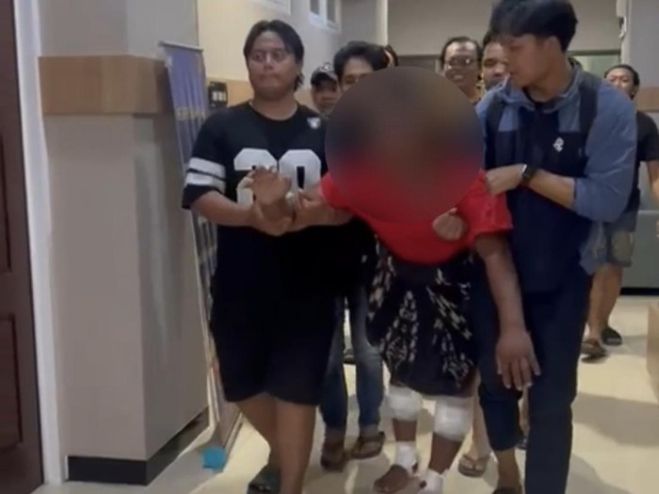 Salah satu dari komplotan perampok bersenjata api dilumpuhkan lantaran melawan petugas saat diamankan