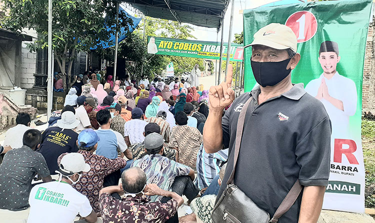 Sumardi (60), Warga Kecamatan Dawarblandong. (foto: ist)