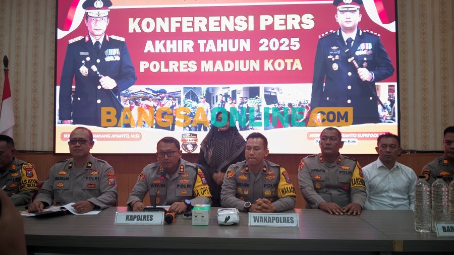 Konferensi pers akhir tahun Polres Madiun Kota. Foto: Hendro Suhartono/BANGSAONLINE