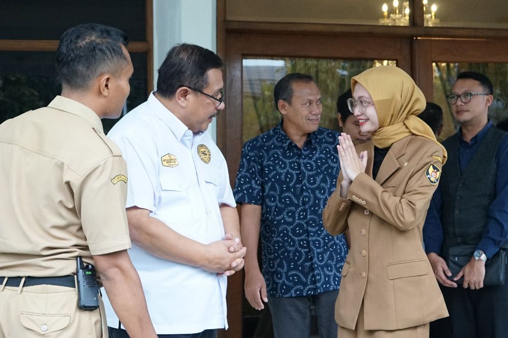  Wali Kota Kediri Vinanda Prameswati saat bertemu dengan pimpinan perguruan tinggi yang ada di Kota Kediri.(Ist). 