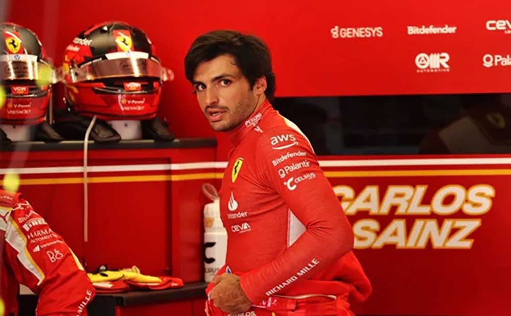 Alpine Siap Bersaing Dapatkan Tanda Tangan Carlos Sainz Jr.