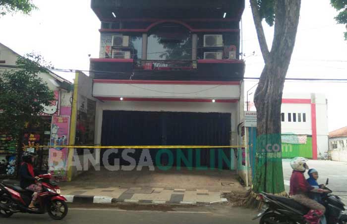 Kondisi Café QQQ usai insiden pembacokan.