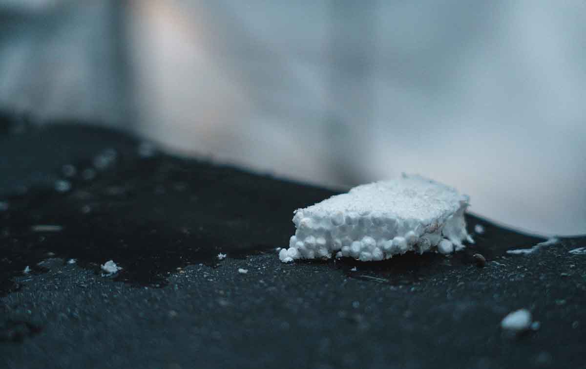 Tingkatkan Nilai Guna Limbah Styrofoam Jadi Teknologi Pemurnian Air
