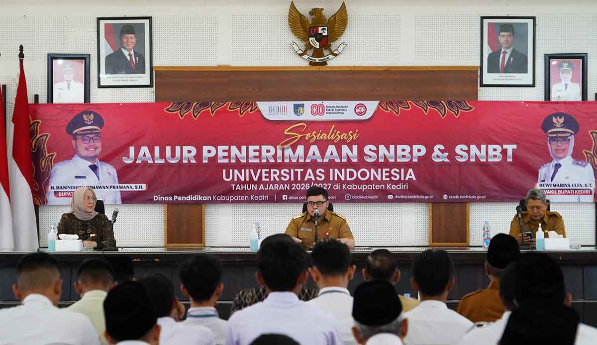 Bupati Kediri,  Hanindhito Himawan Pramana, saat memberi sambutan. Foto: Ist