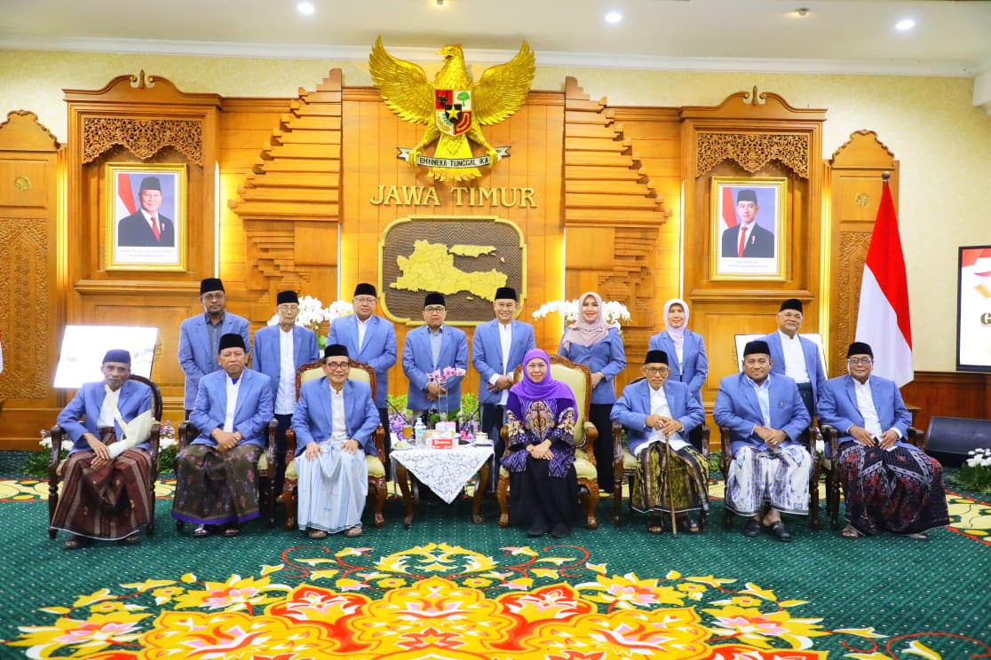 udiensi pengurus MUI Jawa Timur dengan Gubernur Khofifah di Gedung Negara Grahadi 
