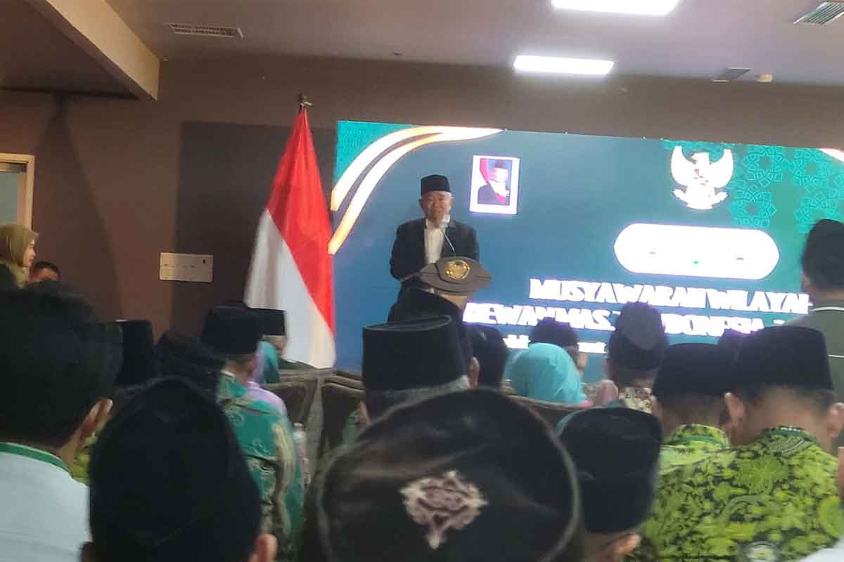 Pimpin Doa Muswil DMI Jatim, Kiai Asep Ajak Ramaikan Shalat Malam dan Subuh Berjemaah