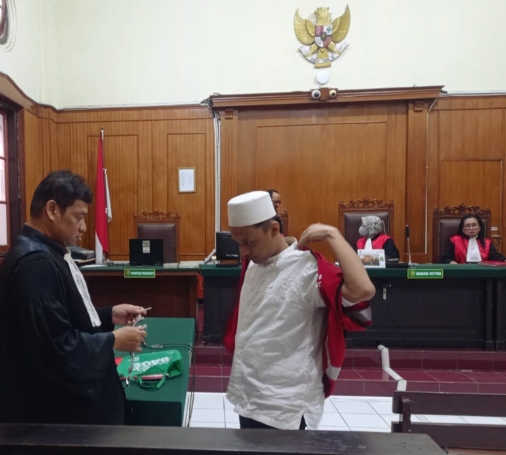Terdakwa Moch.Faizal Rozaq bin Karminto 
