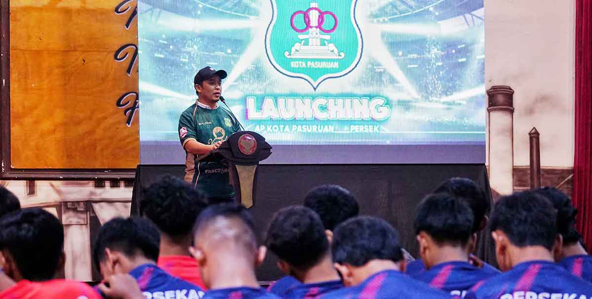 Wali Kota Pasuruan saat memberi sambutan.