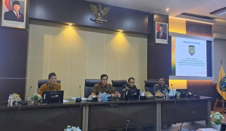 Totok Sugiarto ( 2 dari kiri ), Pembahasan Perwali Ramadan
