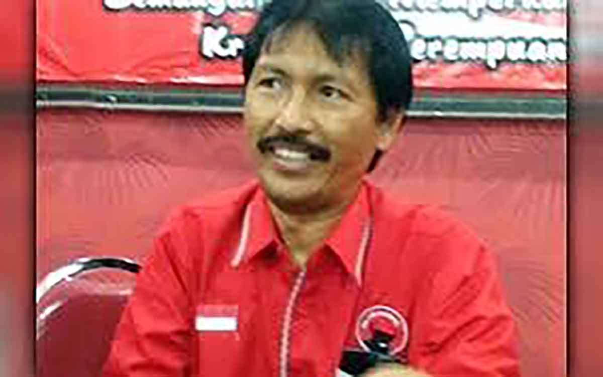 Ketua DPC PDIP Kota Probolinggo, Haris Nasution.