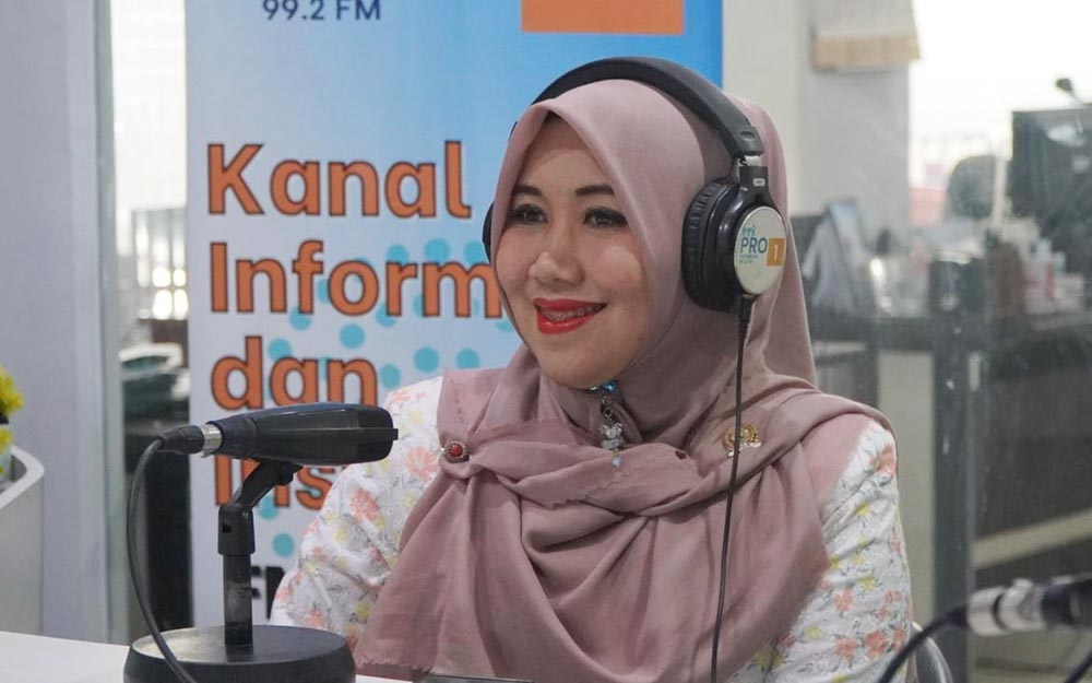 Lia Istifhama, Anggota DPD RI.