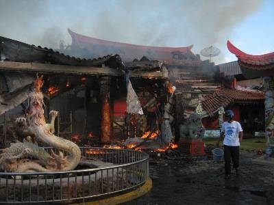 Klenteng Tertua di Banyuwangi Terbakar