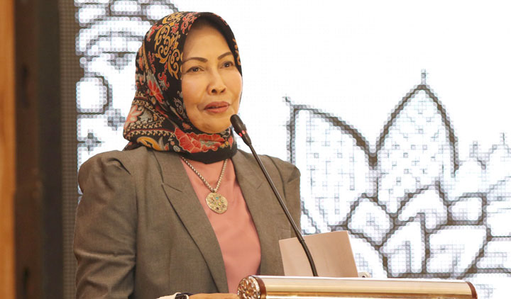 Wali Kota Batu, Hj. Dra. Dewanti Rumpoko, M.Si. 