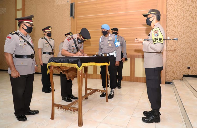 Polres Kediri Lakukan Rotasi Jabatan, Mantan Kapolsek Kandangan Dialihtugaskan