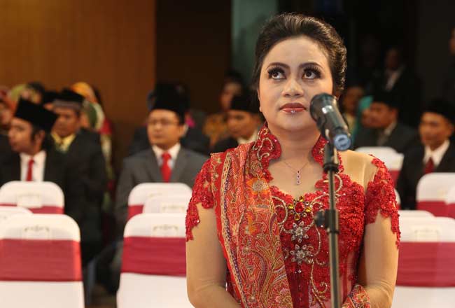 Agatha Retnosari, Anggota Komisi E DPRD Jatim