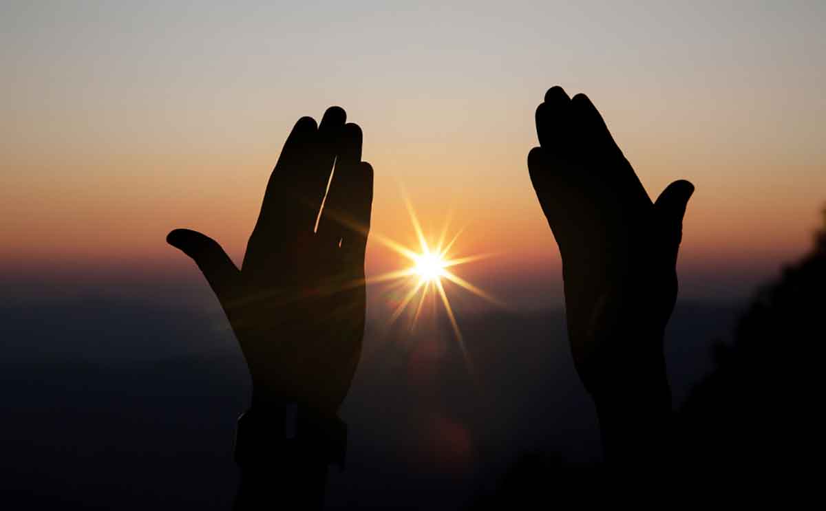 5 Amalan Utama yang Dianjurkan Rasulullah saat Ramadhan