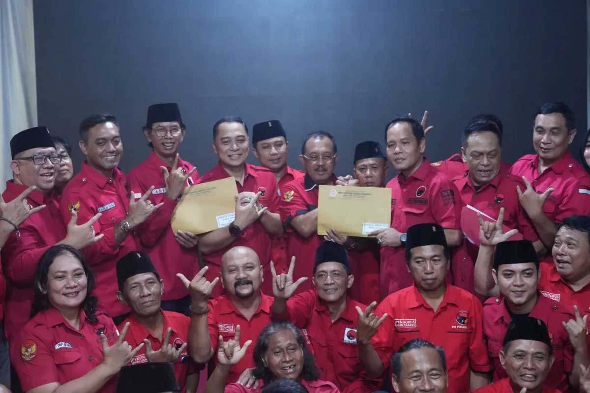 DPC PDIP Surabaya Usulkan Nama Eri Cahyadi-Armuji dalam Pilkada 2024
