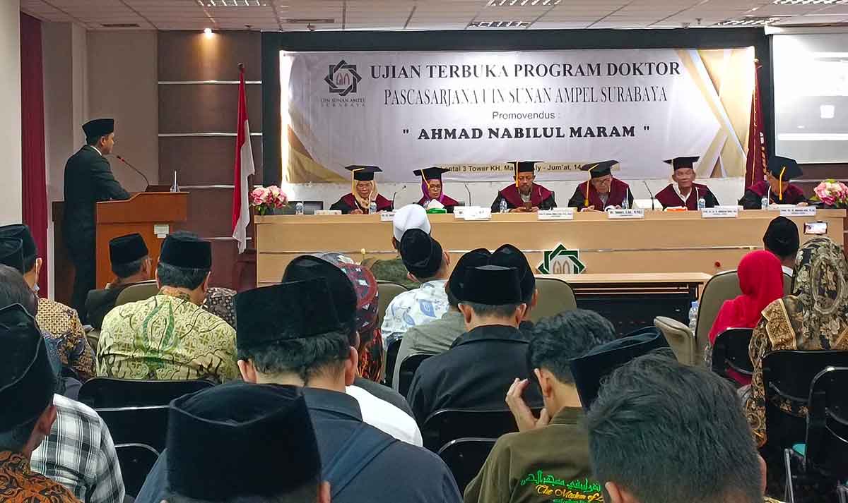 Ujian Terbuka Program Doktor Pascasarjana Universitas Islam Negeri Sunan Ampel .