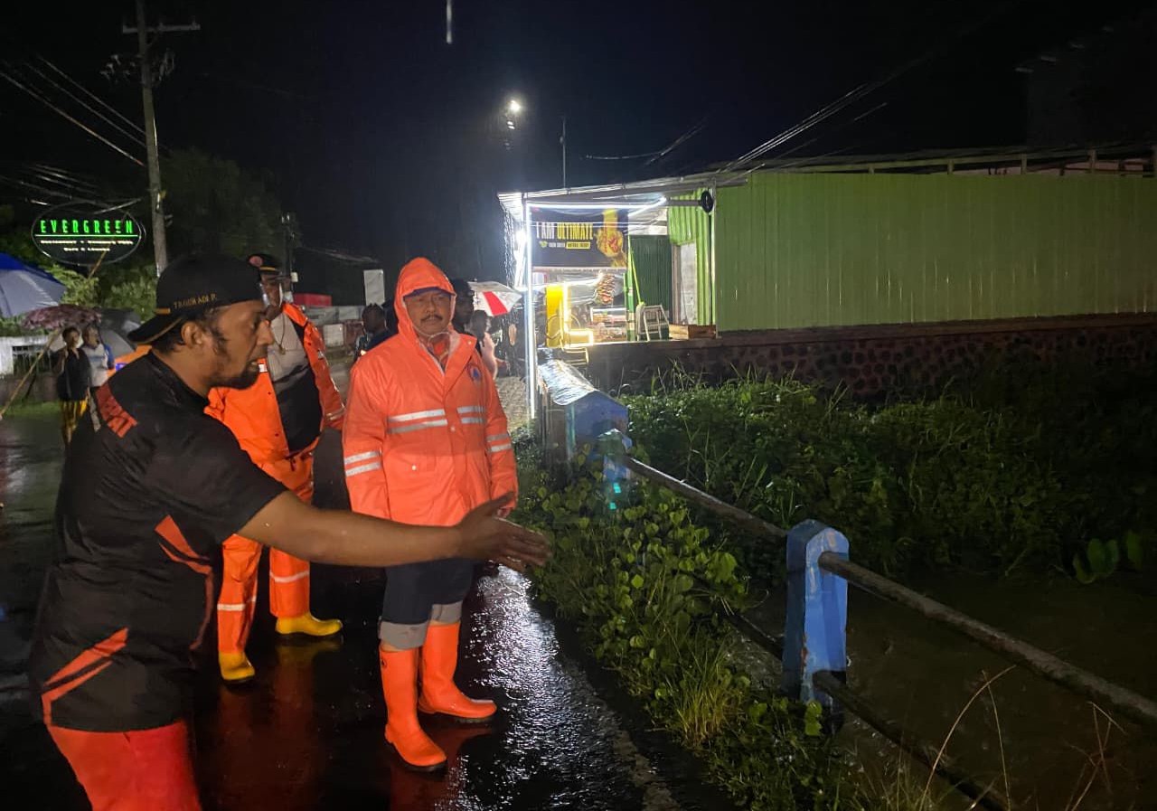 Tim Reaksi Cepat (TRC) langsung diterjunkan untuk penanganan banjir dan distribusi bantuan. (Ist)