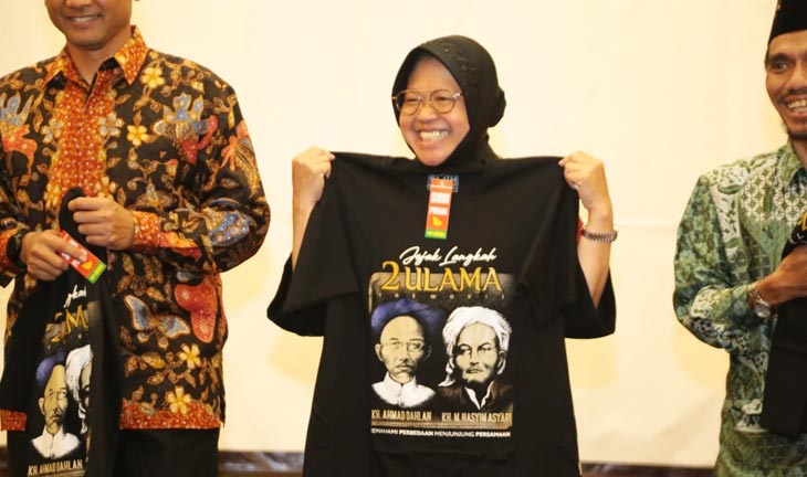 Risma saat nobar film berjudul “Jejak Langkah 2 Ulama” yang berlangsung di Hotel Wyndham, Jalan Basuki Rahmat Surabaya, Jumat (21/2/2020) malam.
