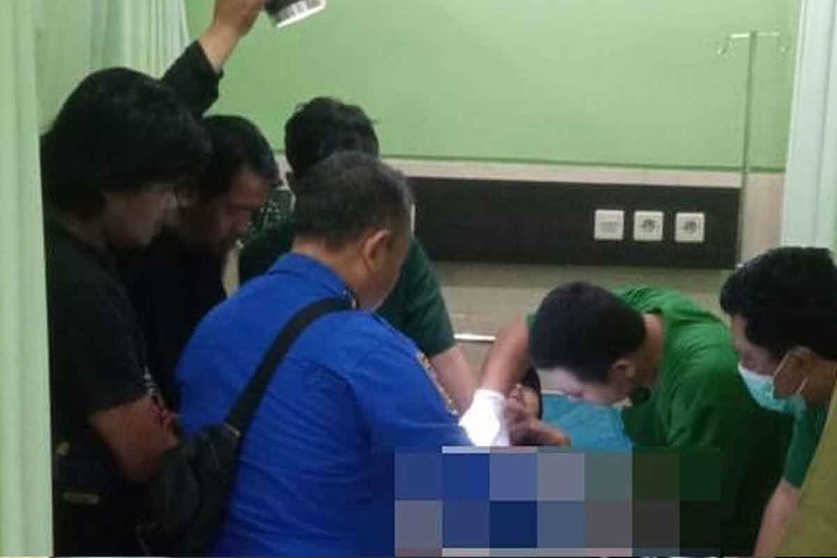 Butuh Waktu 1 Jam untuk Lepas Cincin Paralon dari Kelamin Kakek 65 Tahun