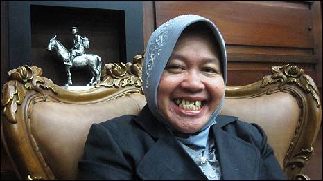 Tri Rismaharini. foto: bbc