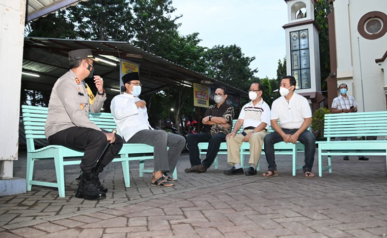 Pastikan Paskah Aman dan Kondusif, Gus Ipul Tinjau Gereja St. Antonius Padua Kota Pasuruan 