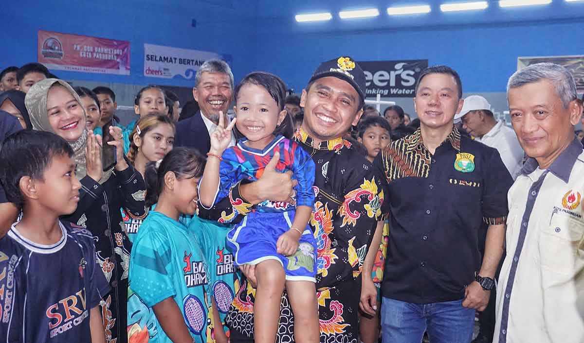 Wali Kota Pasuruan Buka Kejurkot Bulu Tangkis 2025, Dorong Atlet Muda Berprestasi